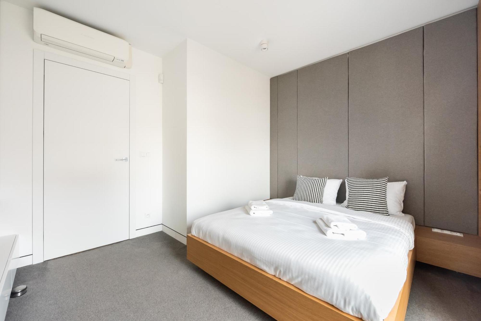 Solec Cristal Home Apartment ワルシャワ エクステリア 写真