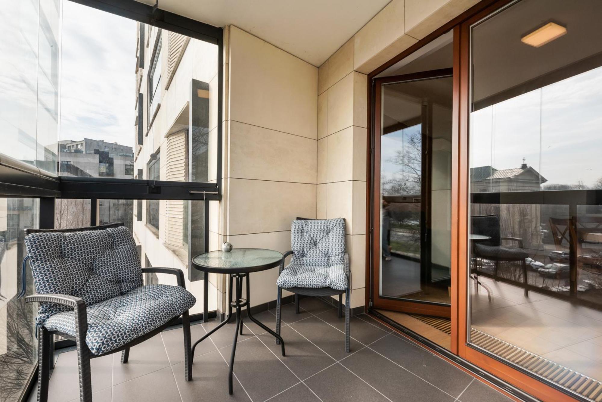 Solec Cristal Home Apartment ワルシャワ エクステリア 写真