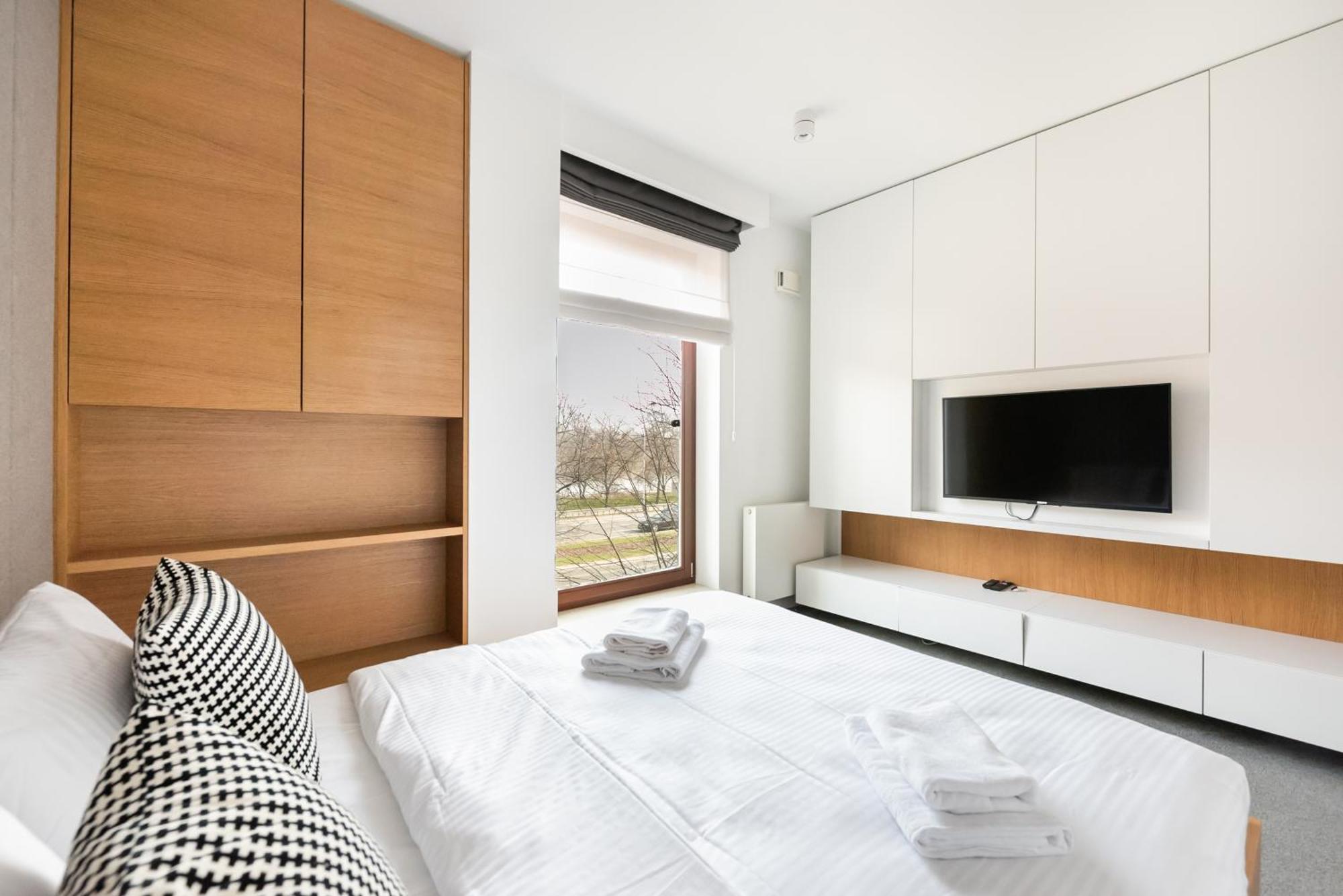Solec Cristal Home Apartment ワルシャワ エクステリア 写真